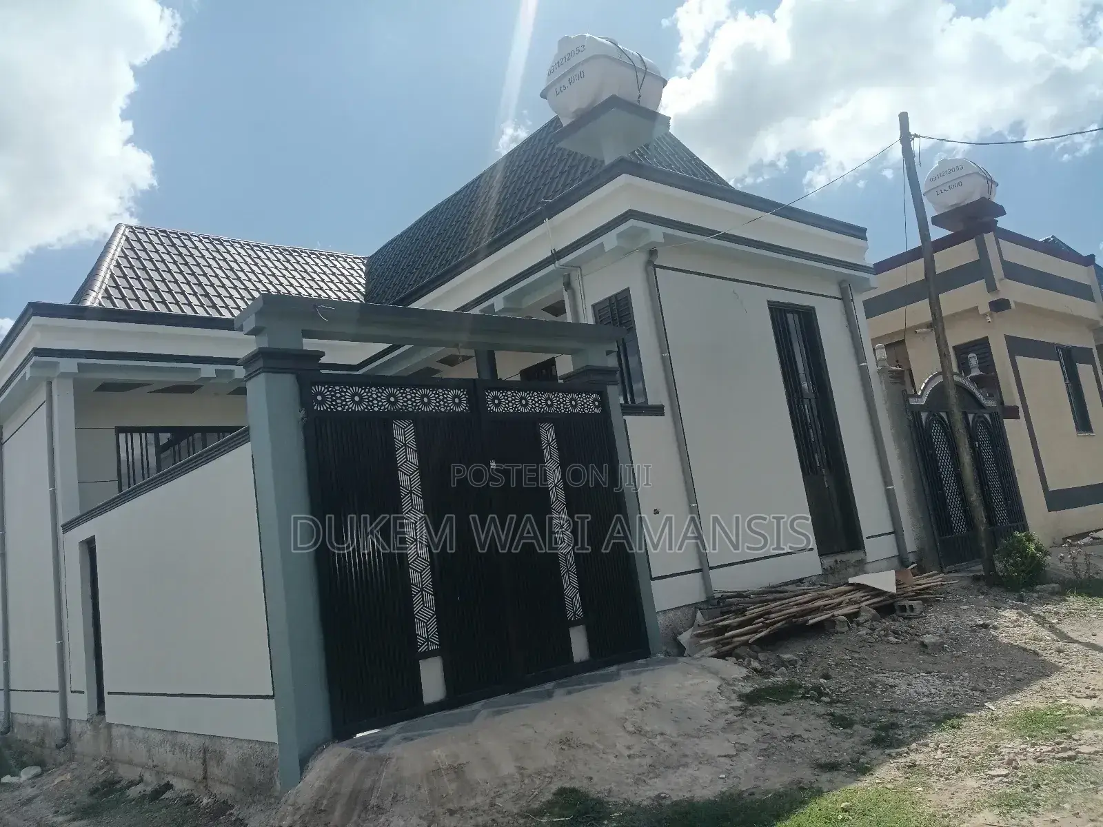 Furnished 8bdrm House in Dukam, East Shewa for sale