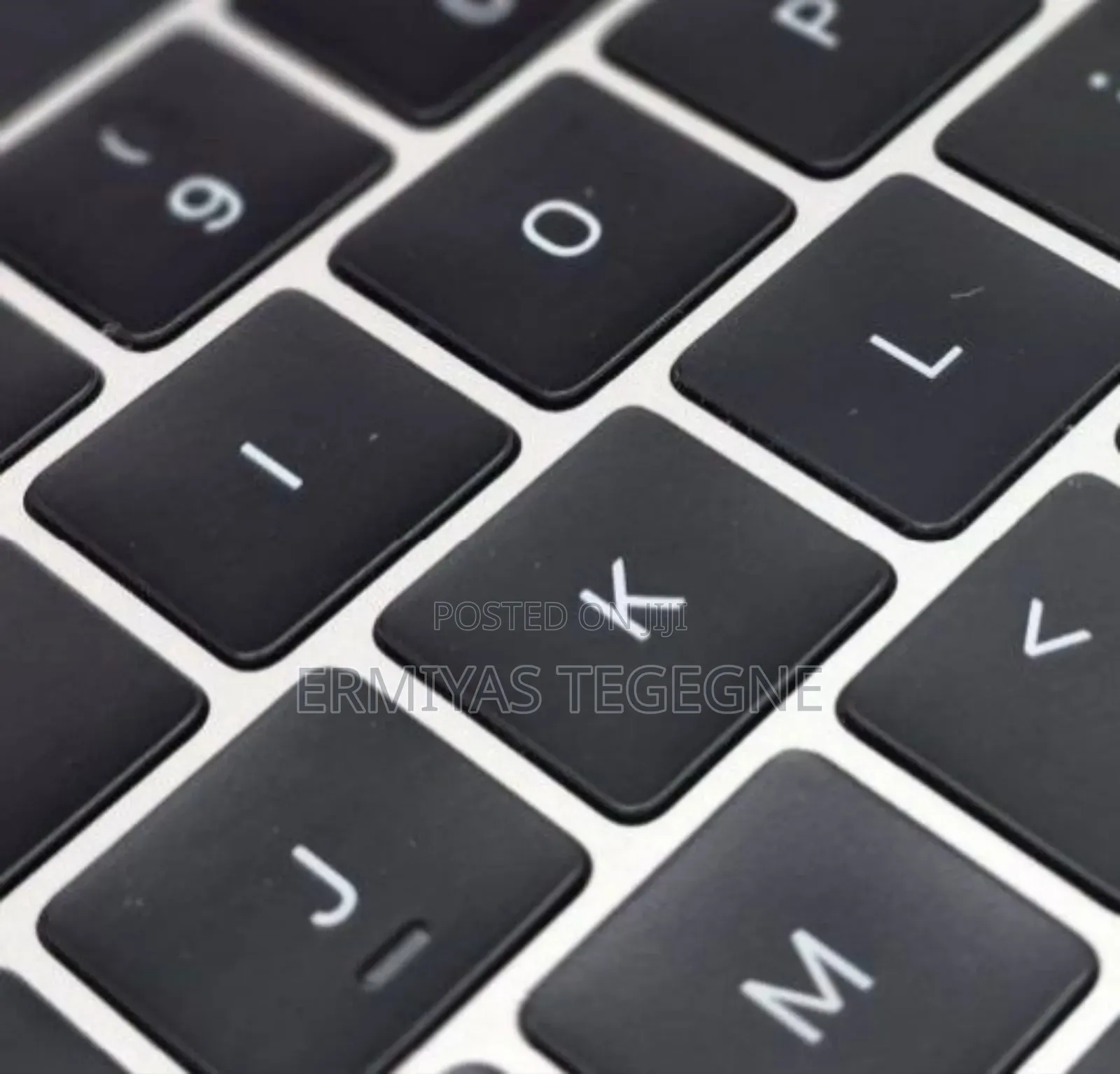 New Laptop Apple MacBook Pro M1 16GB Intel Core i7 SSD 512GB