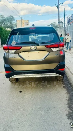 Toyota Rush 2022