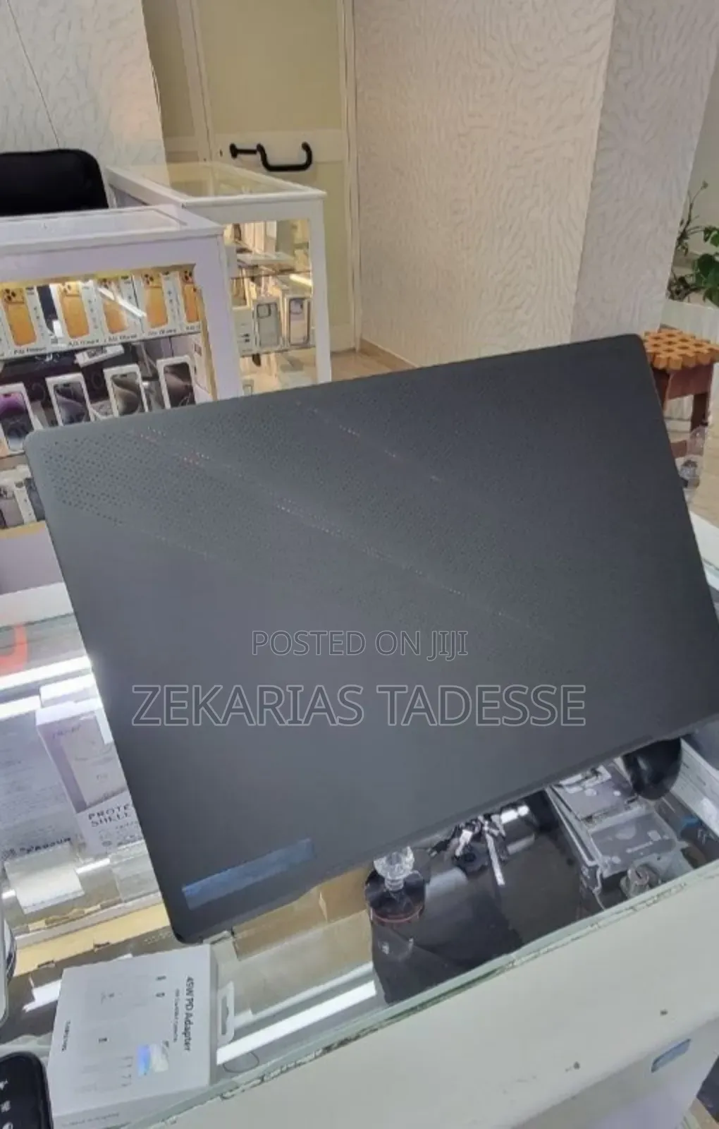 New Laptop Asus ROG Zephyrus G15 16GB Intel Core i7 SSD 1T