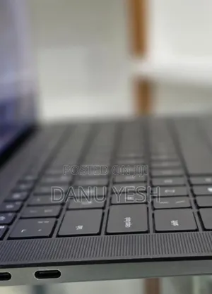 New Laptop Lenovo Legion 5 16GB AMD Ryzen 5 SSD 1T