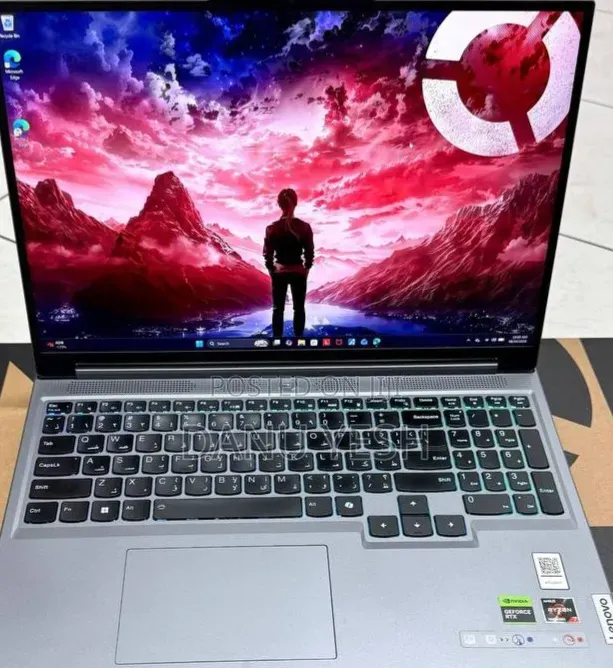 New Laptop Lenovo Legion 5 16GB AMD Ryzen 5 SSD 1T