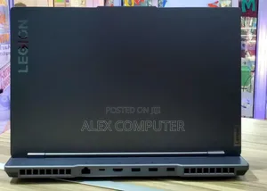 New Laptop Lenovo Legion 5 16GB AMD Ryzen 7 SSD 512GB