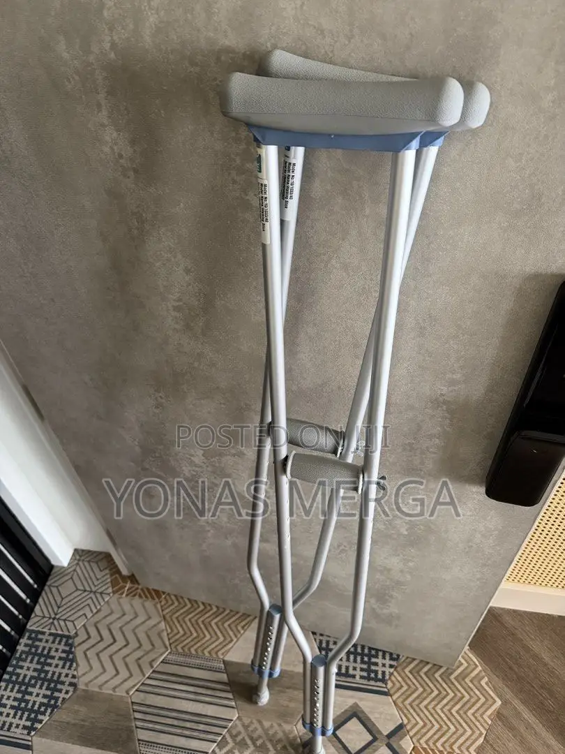 Crutches durasafe Shoulder Crutches – 5925 (S) 1 Pair