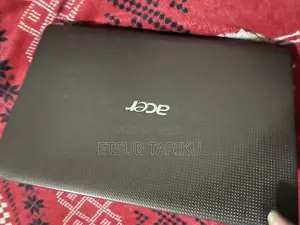 Laptop Acer Aspire 1350 4GB Intel Core i3 HDD 500GB