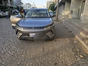 BYD Yuan Up 2025 Gray