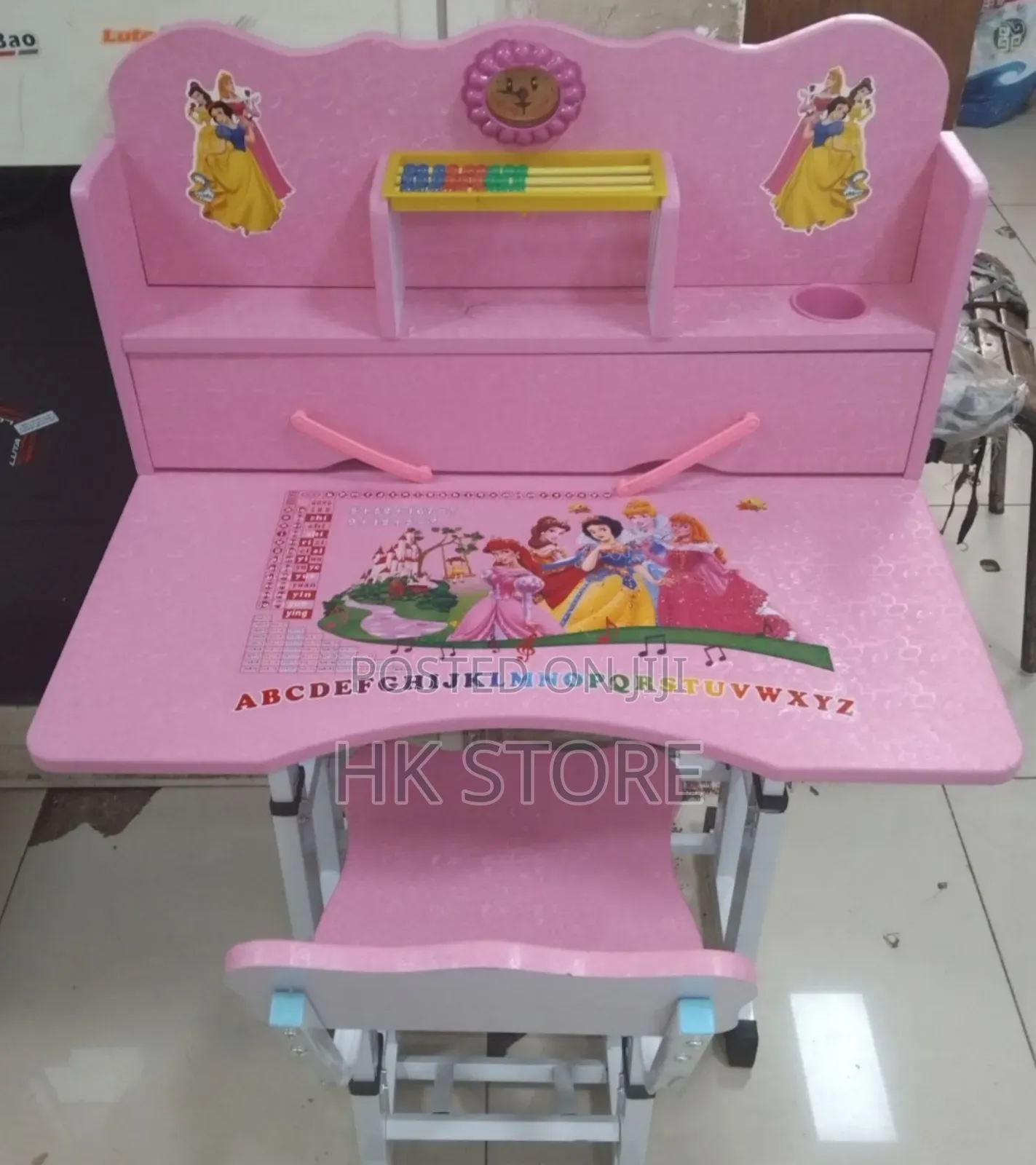 Cute Modern Kids Study Table + Chair Set