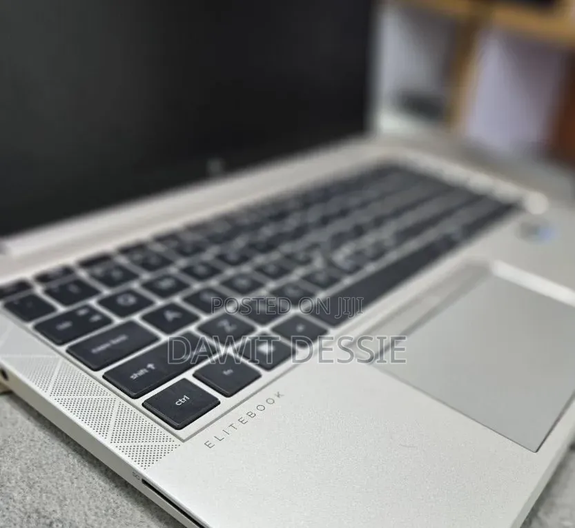 New Laptop HP EliteBook 840 G8 16GB Intel Core i7 SSD 512GB