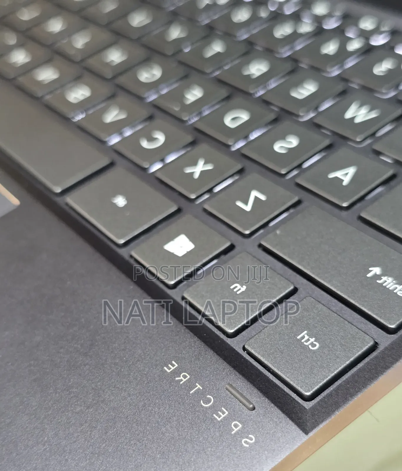 New Laptop HP Spectra 13 16GB Intel Core i7 SSD 1T