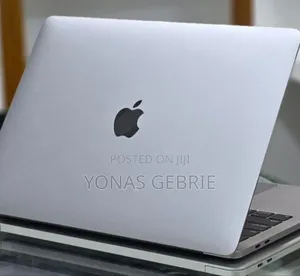 New Laptop Apple MacBook 16GB Intel Core i7 SSD 256GB