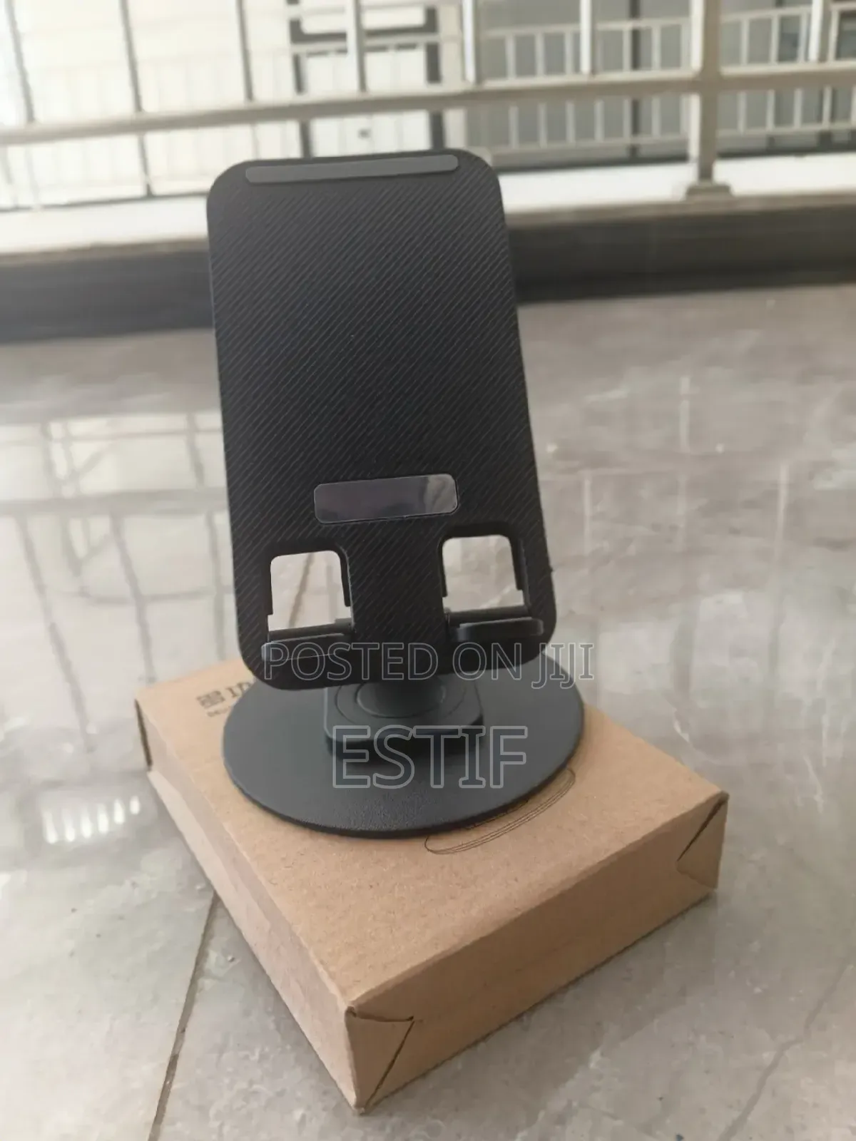 Multifunctional Desktop