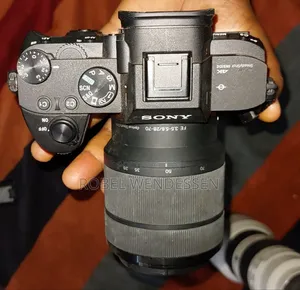 Sony A7 Iii 3.5-5.6 /28-70 Mm Lens With Battery and Charger