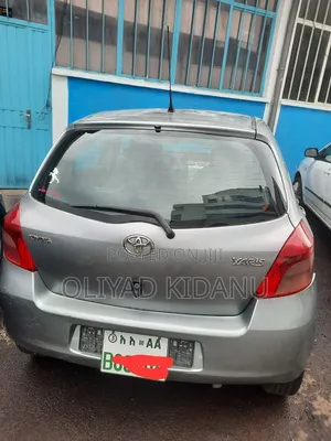 Toyota Yaris 2006 Gray