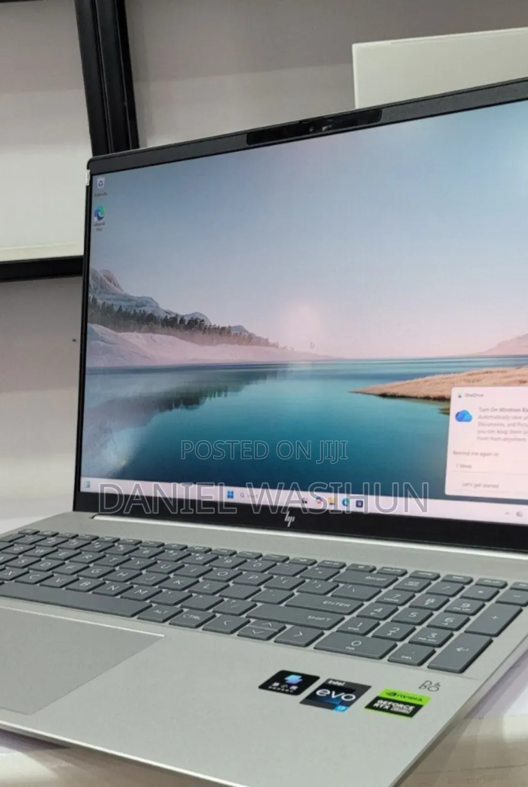 New Laptop HP 16GB Intel Core i7 SSD 1T