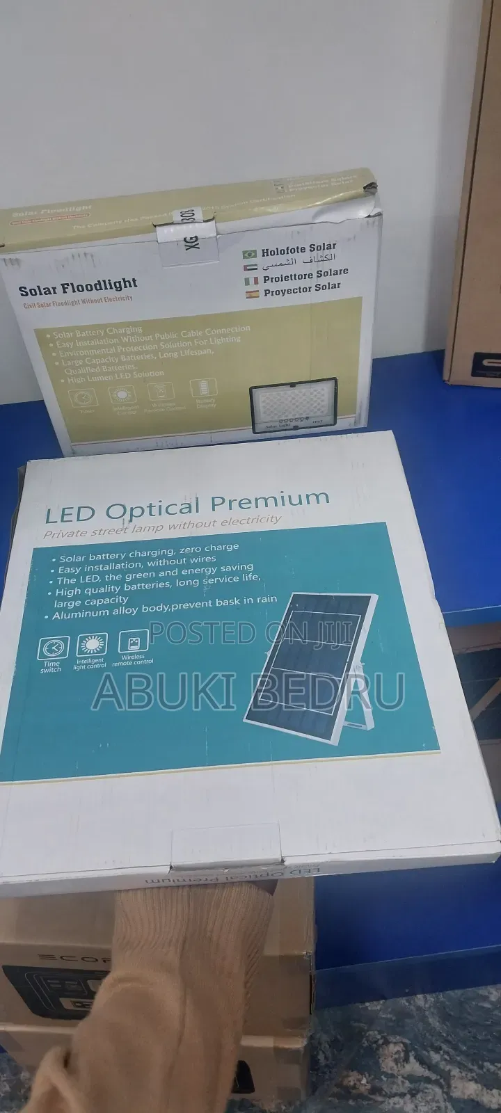 Solar Floodlight