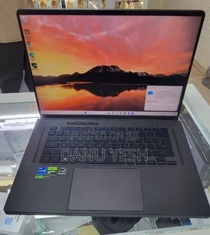 New Laptop Asus ROG Zephyrus G16 16GB Intel Core i7 SSD 512GB