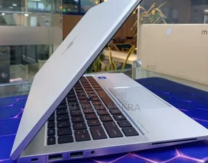 New Laptop HP EliteBook 840 G8 16GB Intel Core i7 SSD 512GB