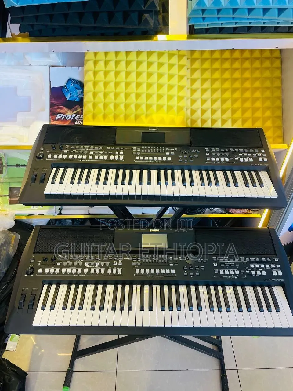 Keyboard PSR Sx 600