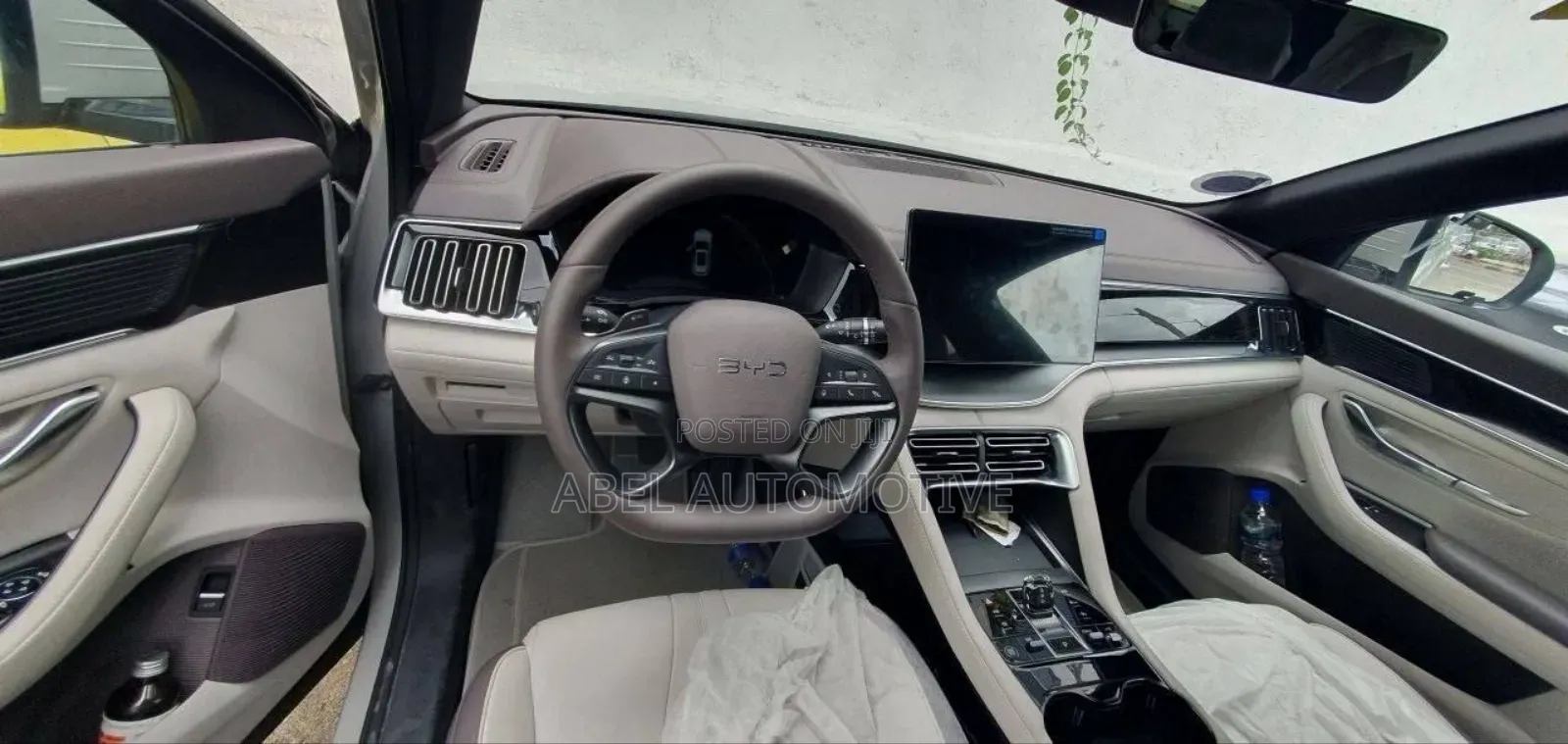 New BYD Song Plus 2025 Ivory