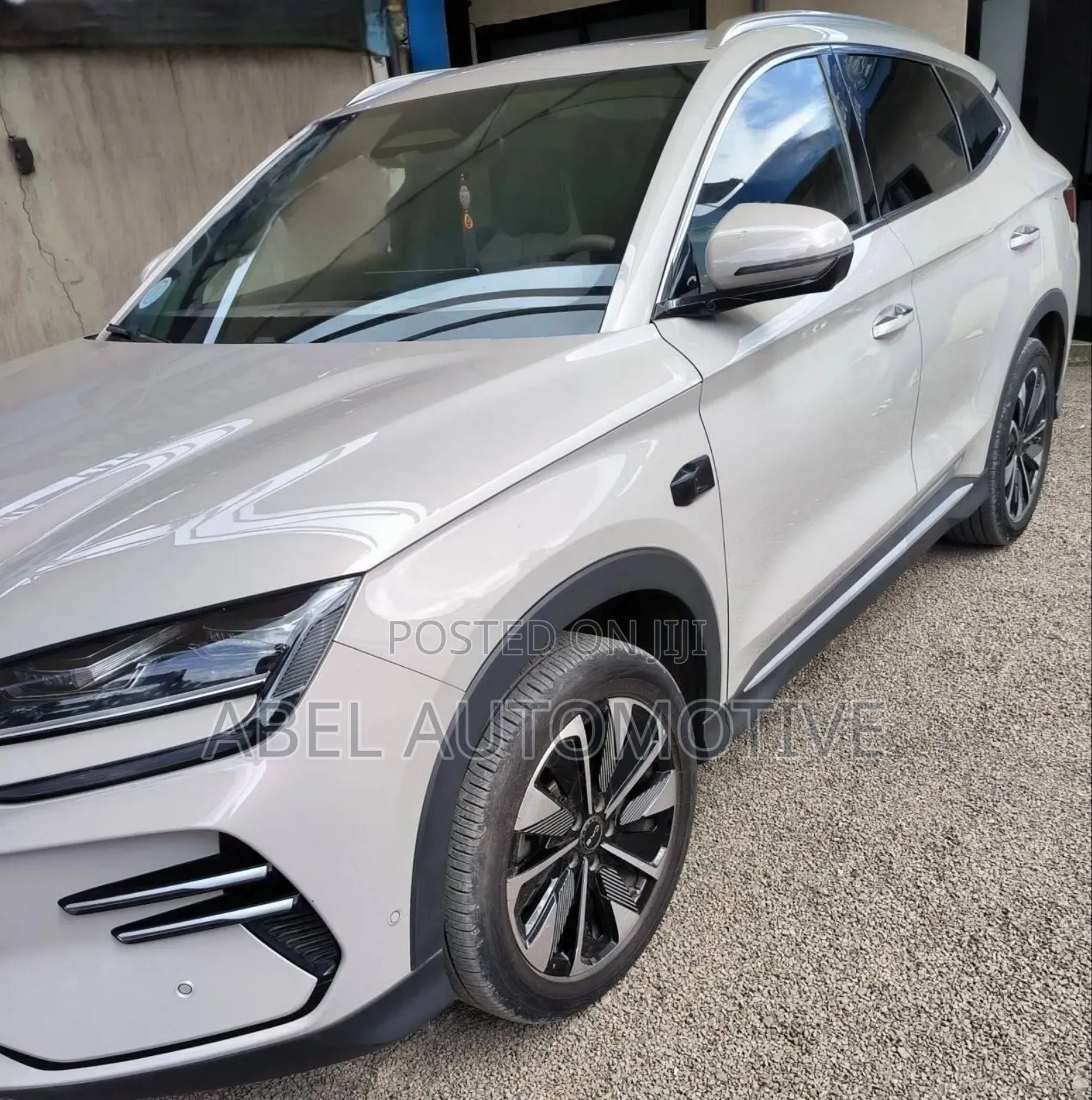 New BYD Song Plus 2025 Ivory