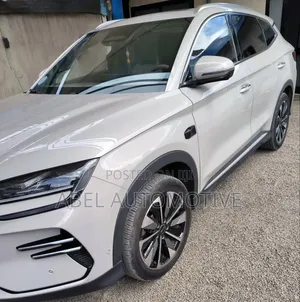 New BYD Song Plus 2025 Ivory