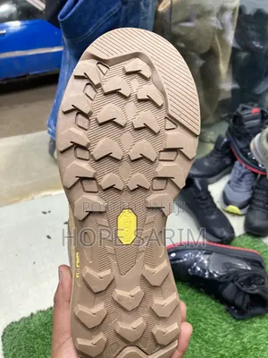 New Columbia Shoes
