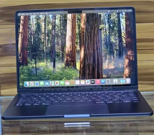 New Laptop Apple MacBook Air 2025 M4 13-inch 16GB Apple M4 SSD 256GB