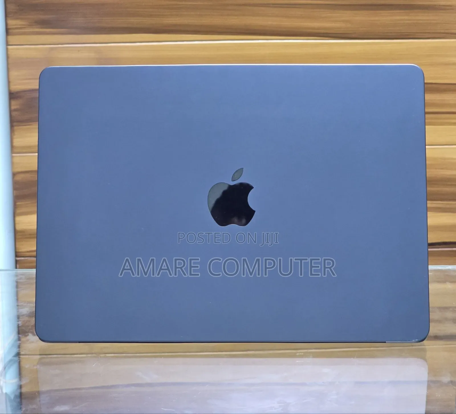 New Laptop Apple MacBook Air 2025 M4 13-inch 16GB Apple M4 SSD 256GB