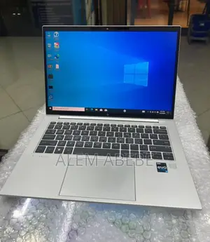 New Laptop HP EliteBook 840 G9 16GB Intel Core i7 SSD 512GB