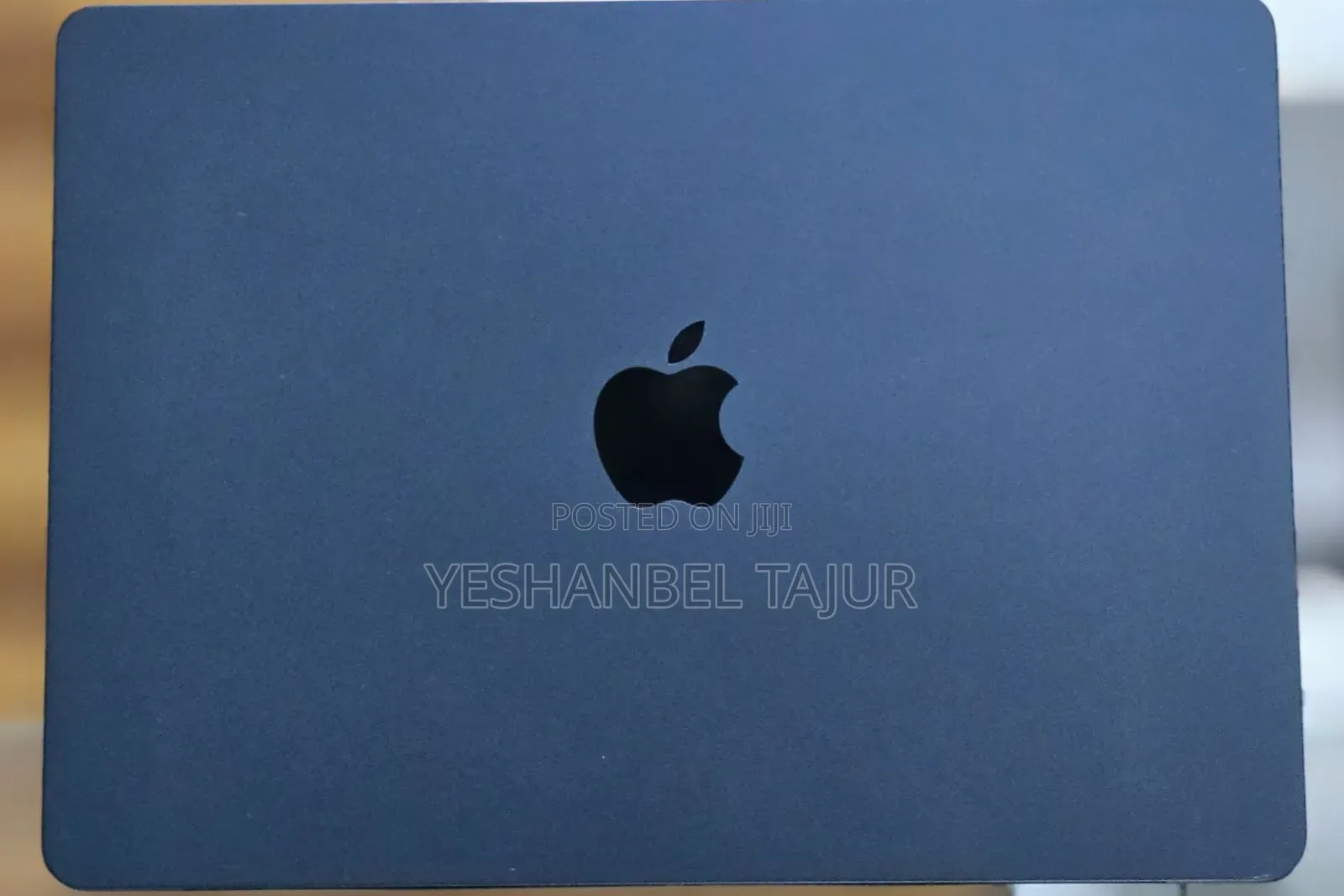 New Laptop Apple MacBook Air 2025 M4 13-inch 16GB Apple M4 SSD 256GB