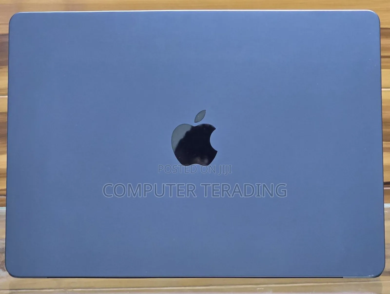 New Laptop Apple MacBook Air 2025 M4 13-inch 16GB Apple M4 SSD 256GB
