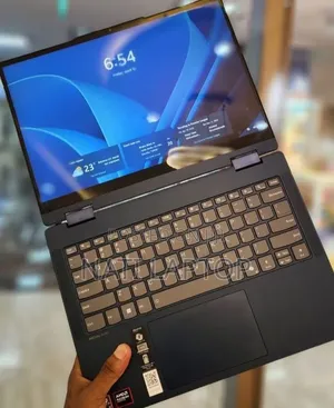 New Laptop Lenovo 16GB AMD Ryzen 7 SSD 1T
