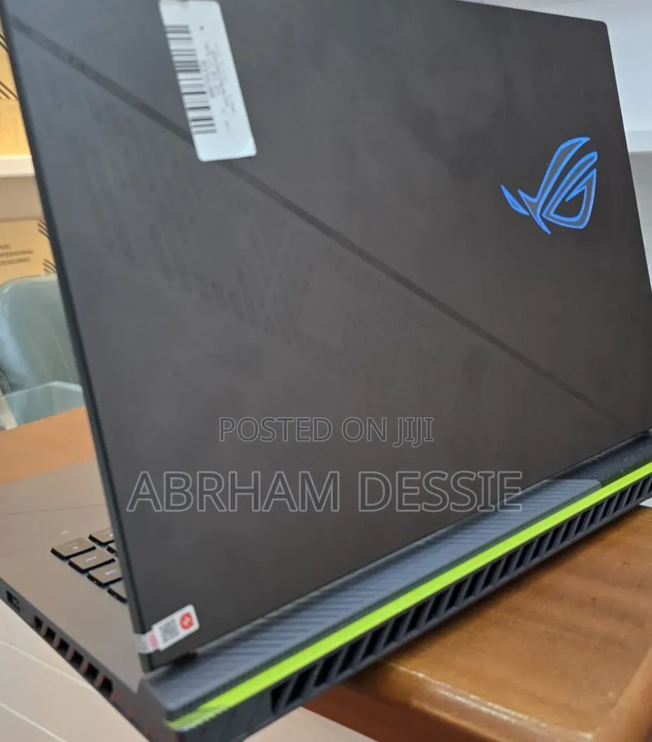 New Laptop Asus 16GB Intel Core i9 SSD 1T