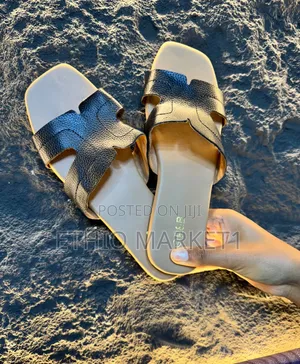 R and B Women's Original Sandals Shoes