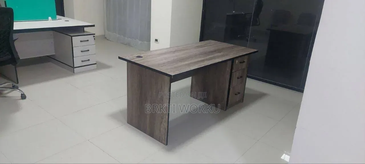 One Persons Work Desk