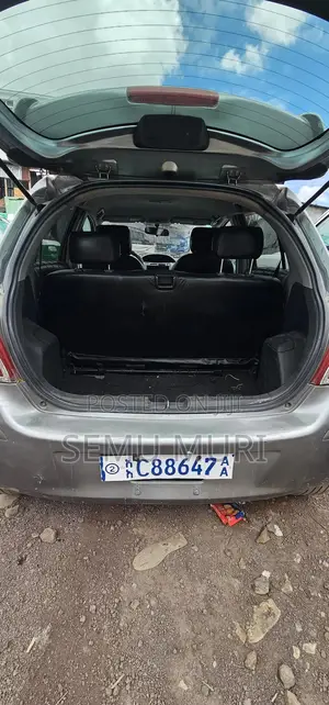 Toyota Yaris 1.3 2008 Silver