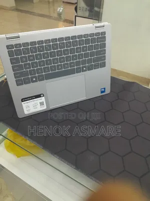 New Laptop HP OmniBook 5 14" 16GB Intel Core 7 SSD 512GB