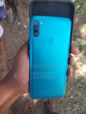 New Samsung Galaxy M11 64 GB Blue