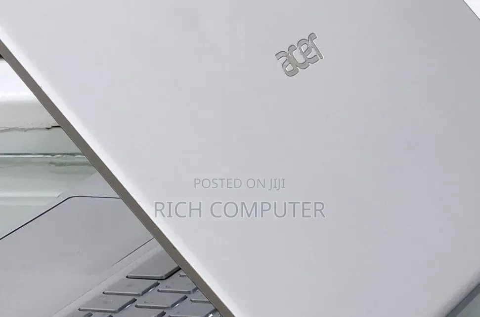 New Laptop Acer Predator Helios Neo 16 8GB Intel Core i5 SSD 512GB