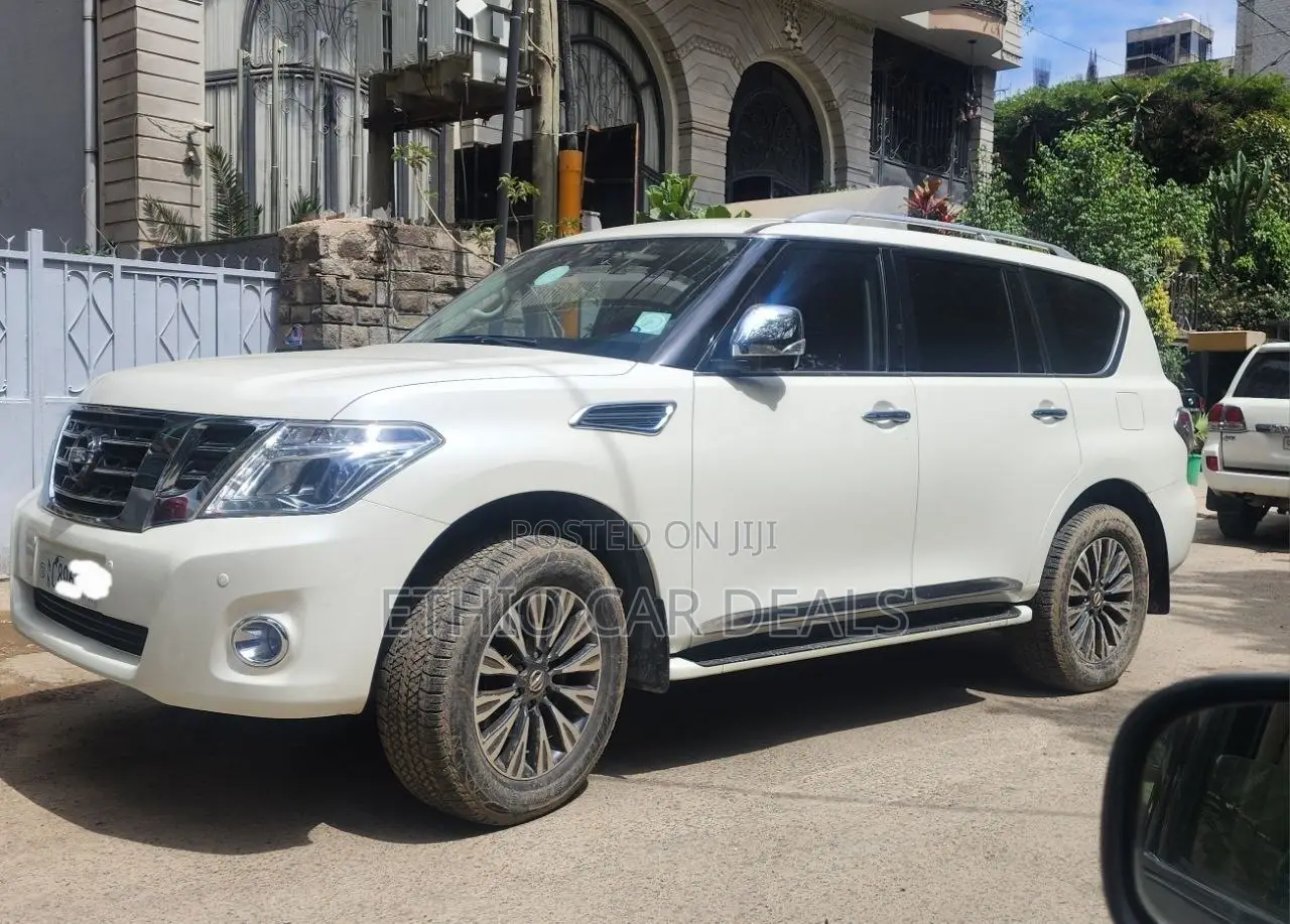 Nissan Patrol 2018 White