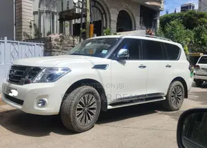 Nissan Patrol 2018 White