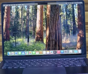 New Laptop Apple MacBook Air 2025 M4 13-inch 16GB Apple M4 SSD 256GB