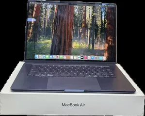 New Laptop Apple MacBook Pro M1 16GB AMD A10 SSD 256GB