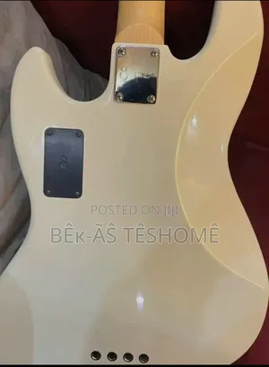 Marcu Miller Bass Guitar 4 String