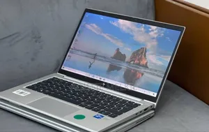 New Laptop HP EliteBook 830 G8 8GB Intel Core i5 SSD 512GB