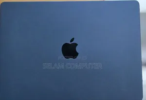 New Laptop Apple MacBook Pro 2024 M4 14-inch 16GB Apple M4 SSD 256GB