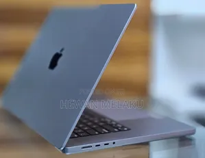 New Laptop Apple MacBook Pro M1 32GB Apple M1 SSD 512GB