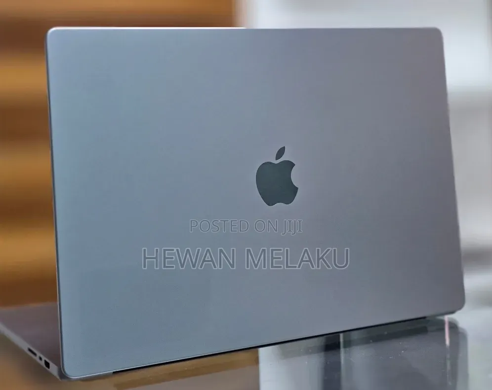 New Laptop Apple MacBook Pro M1 32GB Apple M1 SSD 512GB