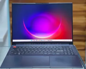New Laptop Asus 16GB Intel Core i7 SSD 512GB