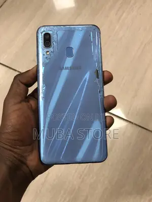Samsung Galaxy A30 64 GB Blue